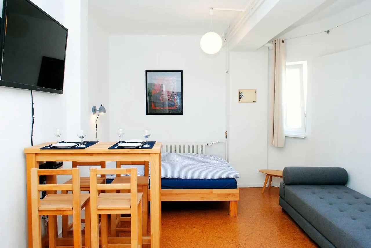 Appartement über dem Kino Toni Berlin 0*,  Deutschland